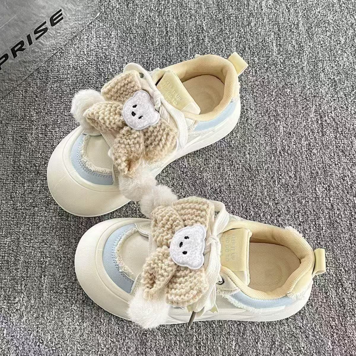Damen Mode Sneaker mit verspieltem Design und kuscheligem Detail Heidi Mode - Image 2
