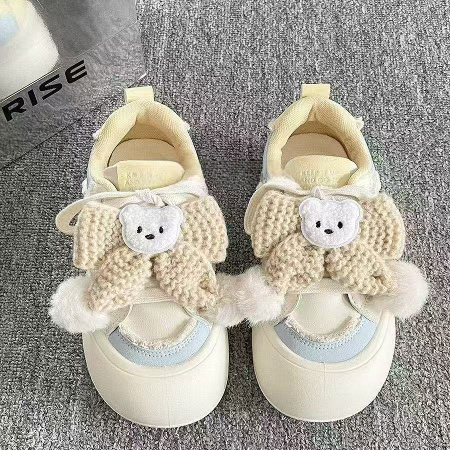 Damen Mode Sneaker mit verspieltem Design und kuscheligem Detail Heidi Mode - Image 5