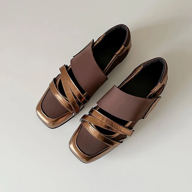 Damen Modische Ballerina-Schuhe mit dekorativen Metallic-Details Heidi Mode - Image 4
