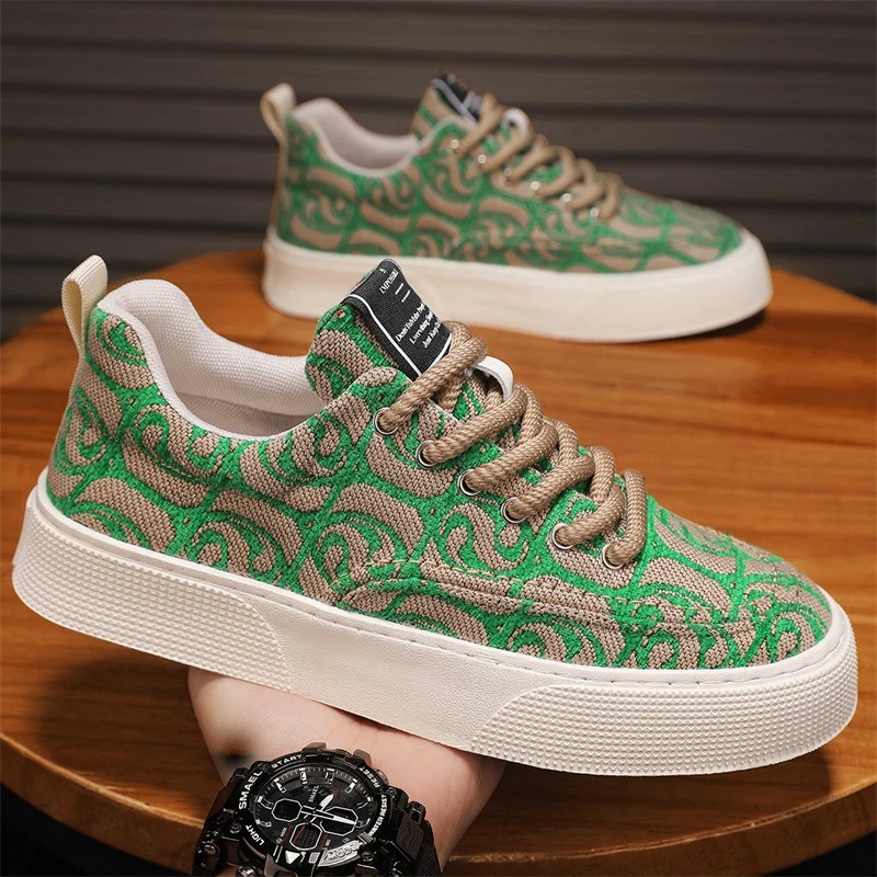 Damen Modische Casual Sneakers mit einzigartigem Muster Heidi Mode - Image 4