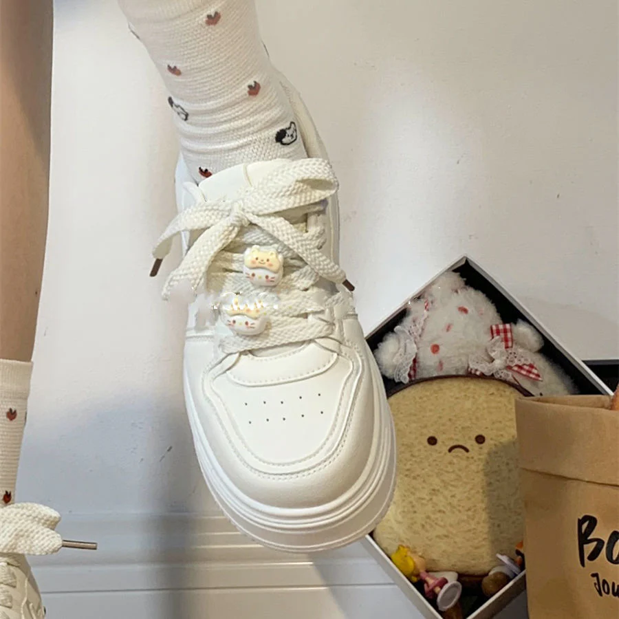 Damen Modische Chunky Sneakers mit verspieltem Design und flexiblem Sohlenprofil Heidi Mode - Image 2