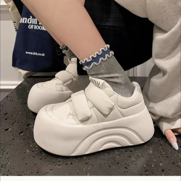 Damen Modische Chunky Sneakers mit verstellbarem Klettverschluss und ergonomischer Sohle Heidi Mode - Image 4