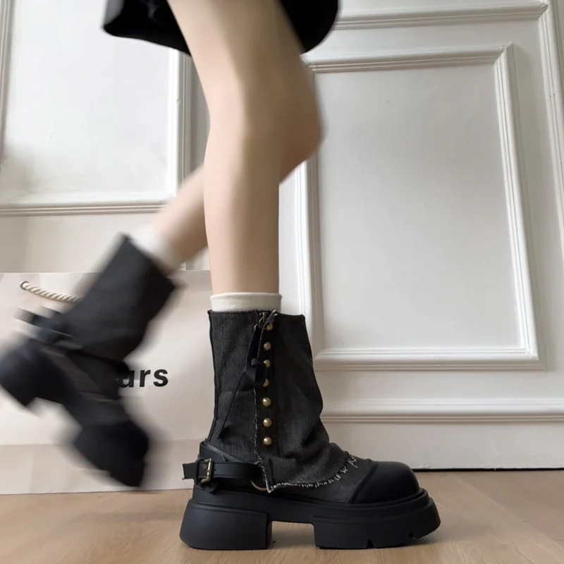 Damen Modische Chunky Stiefeletten mit dekorativem Riemen und robustem Profil Heidi Mode - Image 2