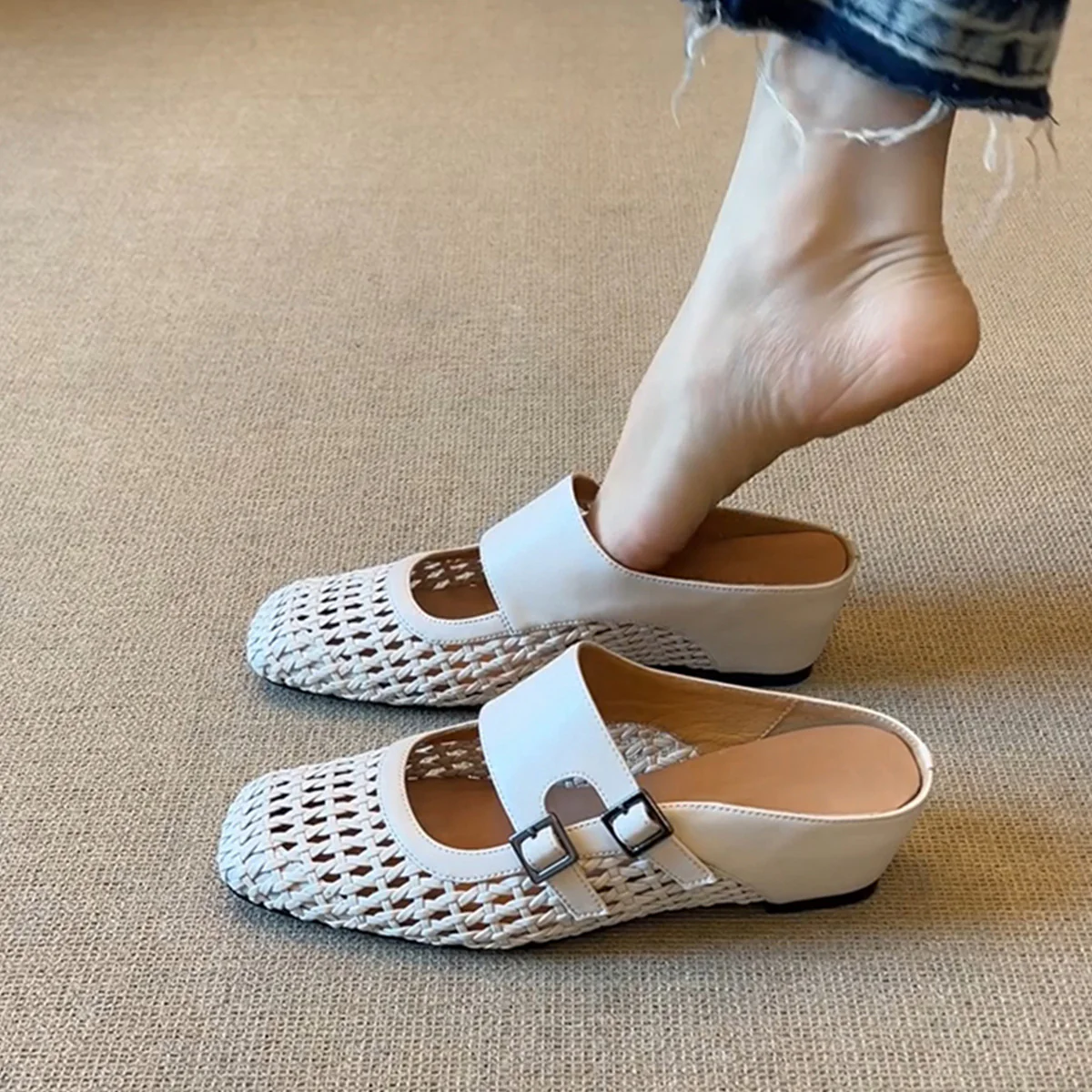 Damen modische Clogs mit dekorativen Schnallen und atmungsaktivem Netzdesign Heidi Mode - Image 6