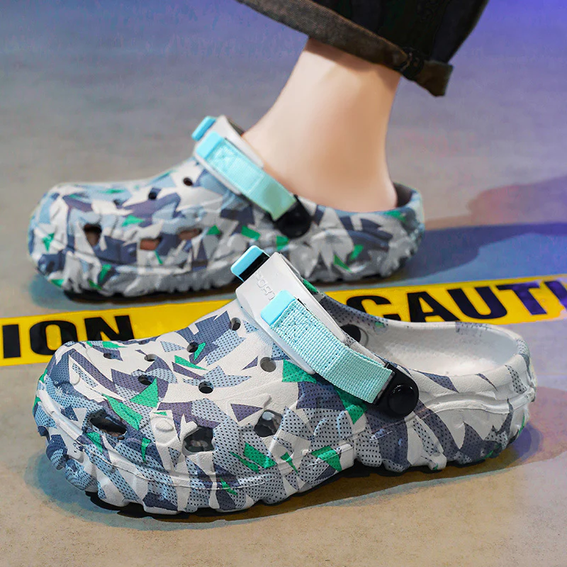 Damen modische Clogs mit einzigartigem grafischen Design und verstellbarem Riemen Heidi Mode - Image 2