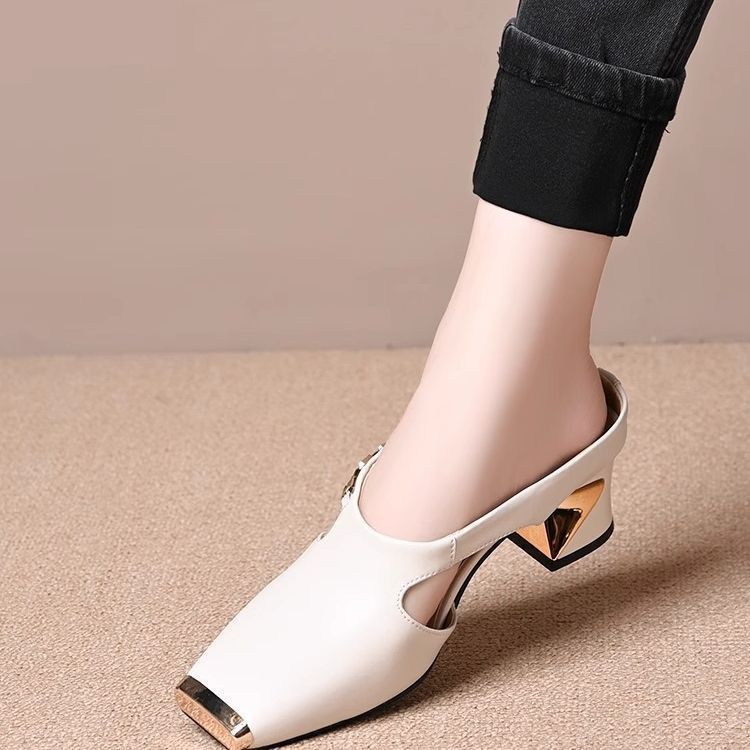 Damen Modische Clogs mit elegantem Glanz-Detail und bequemer Laufsohle Heidi Mode - Image 3
