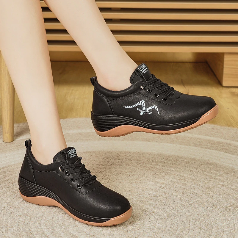 Damen modische Komfort-Sneaker mit orthopädischer Unterstützung und rutschfester Sohle Heidi Mode - Image 3