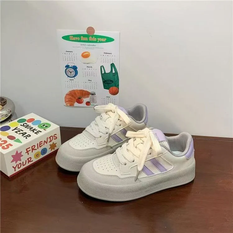 Damen Modische Low-Top Sneakers mit atmungsaktiver Sohle und auffälligem Design Heidi Mode