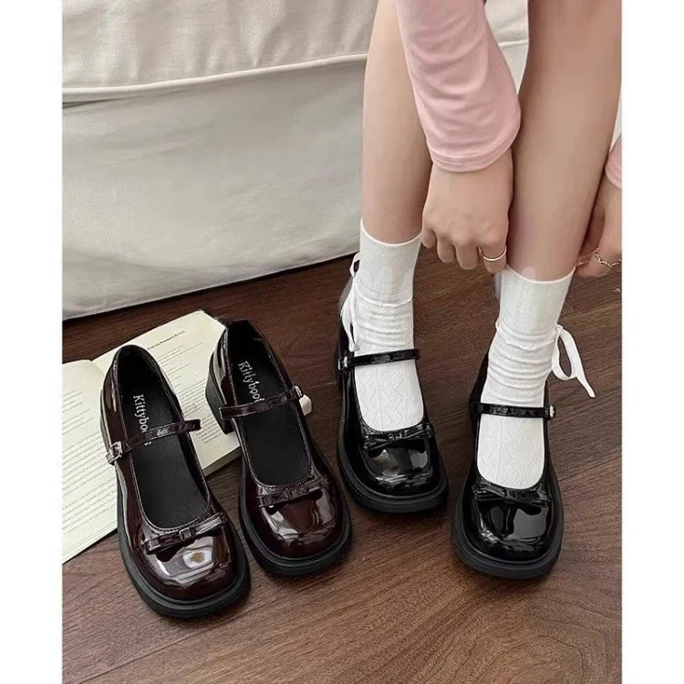 Damen Modische Mary Jane Pumps mit auffälliger Schnalle und bequemem Absatz Heidi Mode - Image 2