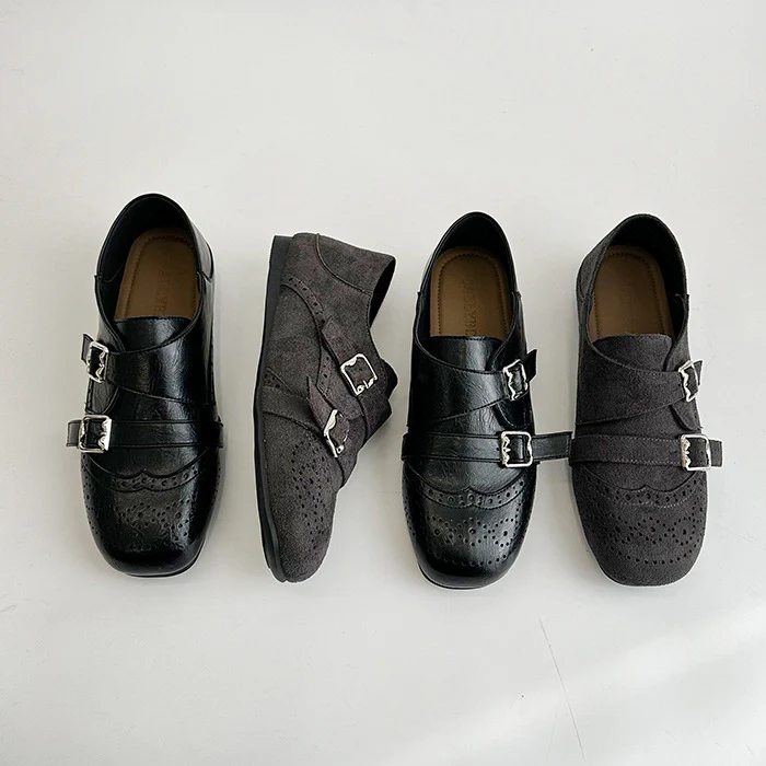 Damen modische Mokassins mit doppeltem Schnallenverschluss und stilvollem perforiertem Design Heidi Mode - Image 2