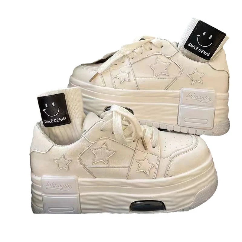 Damen modische Plateau-Sneaker mit Sternenapplikationen und verstärktem Sohlenprofil Heidi Mode - Image 5