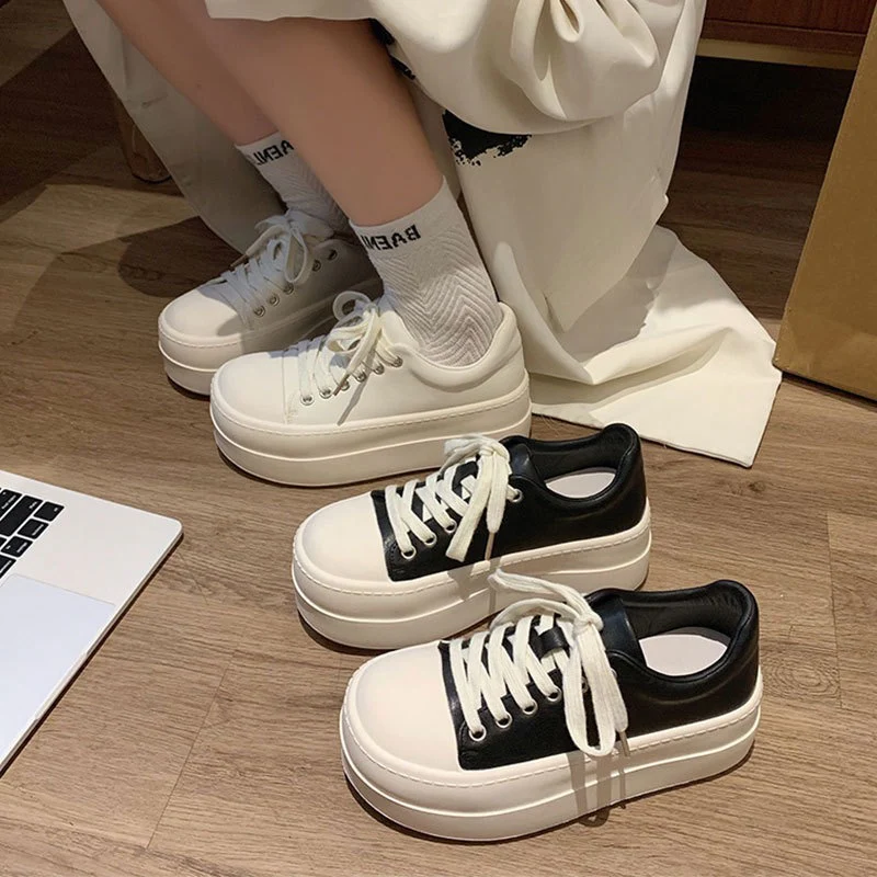 Damen Modische Plateau Sneakers mit stilvollem Obermaterial und bequemer Dämpfung Heidi Mode