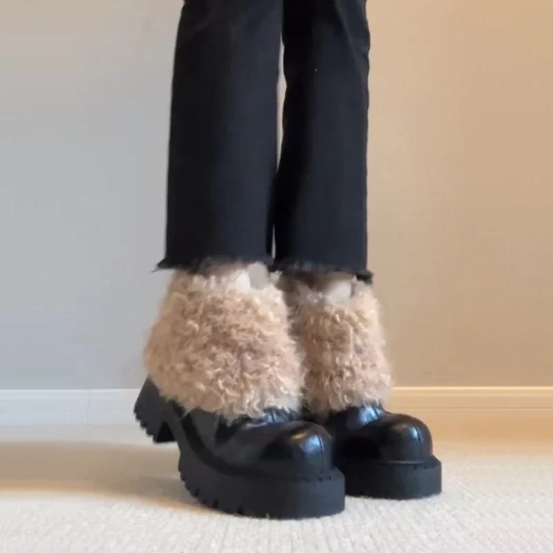 Damen modische Plateau-Stiefel mit flauschigem Schafteil und robuster Sohle Heidi Mode - Image 6