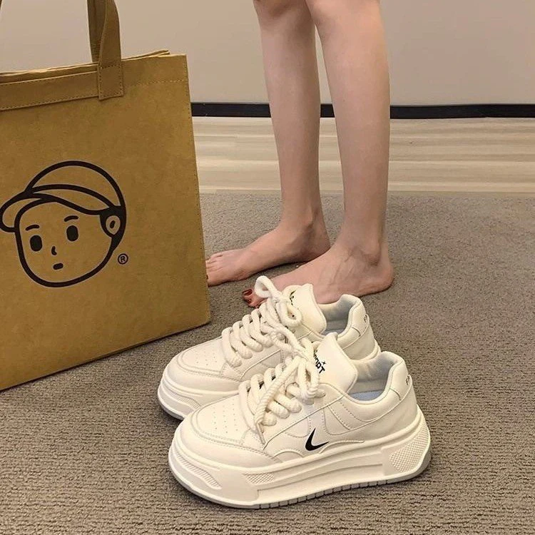 Damen modische Plattform-Sneaker mit innovativer Sohlenkonstruktion Heidi Mode