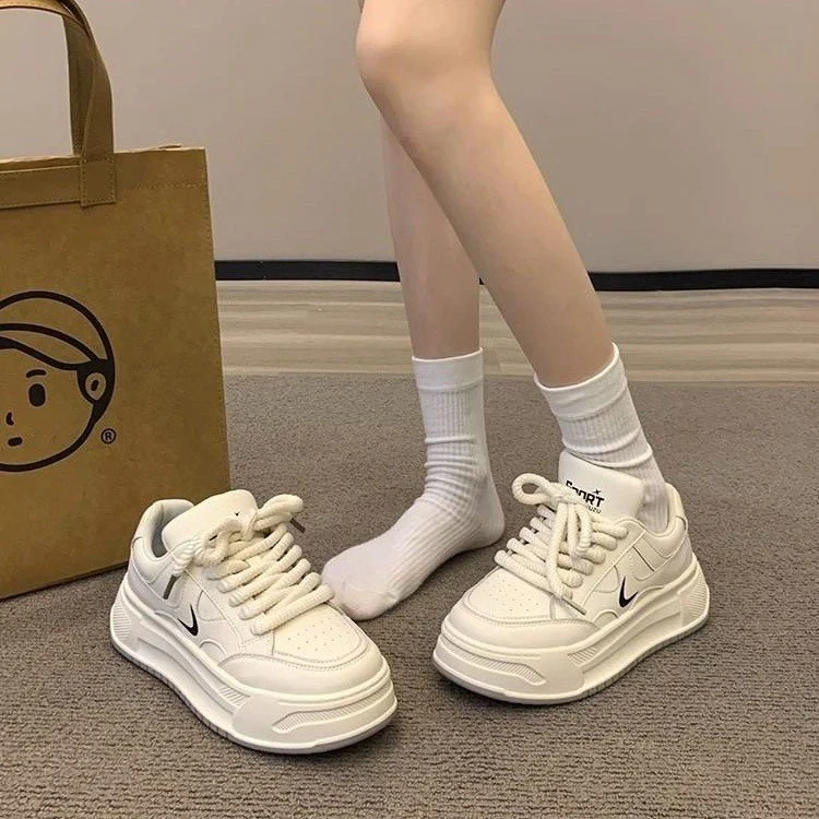 Damen modische Plattform-Sneaker mit innovativer Sohlenkonstruktion Heidi Mode - Image 2