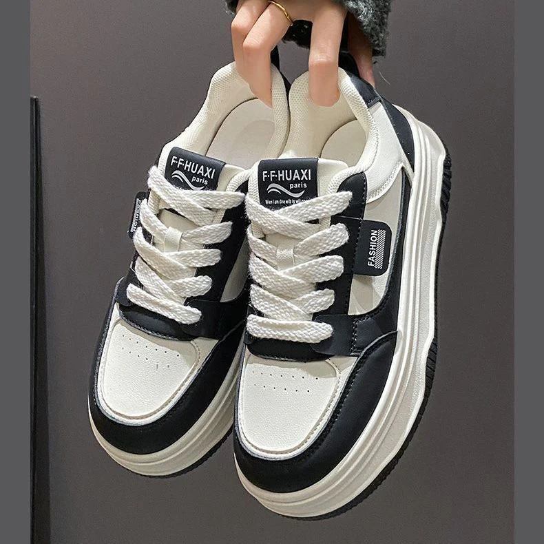 Damen modische Plattform-Sneaker mit verstärktem Fersenbereich und trendigem Design Heidi Mode - Image 2