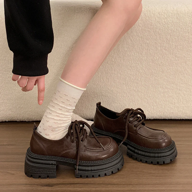 Damen Modische Schnürschuhe mit robustem Plateau-Heel und elegantem Obermaterial Heidi Mode - Image 4