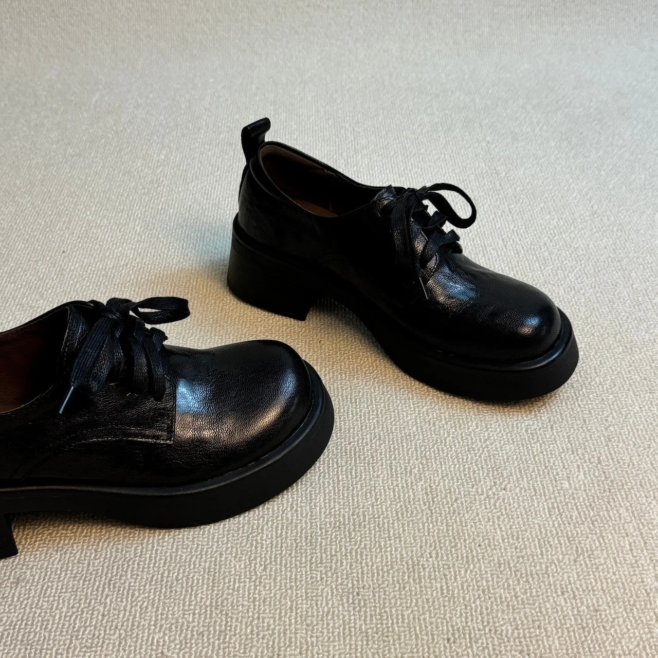 Damen modische Schnürschuhe mit stilvollem Plateau und hochwertiger Obermaterial Heidi Mode - Image 6