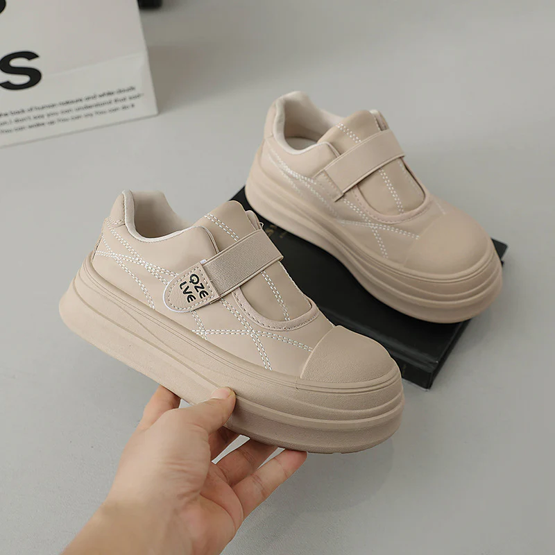Damen modische Slip-On Sneakers mit praktischen Klettverschluss und dämpfender Laufsohle Heidi Mode - Image 2