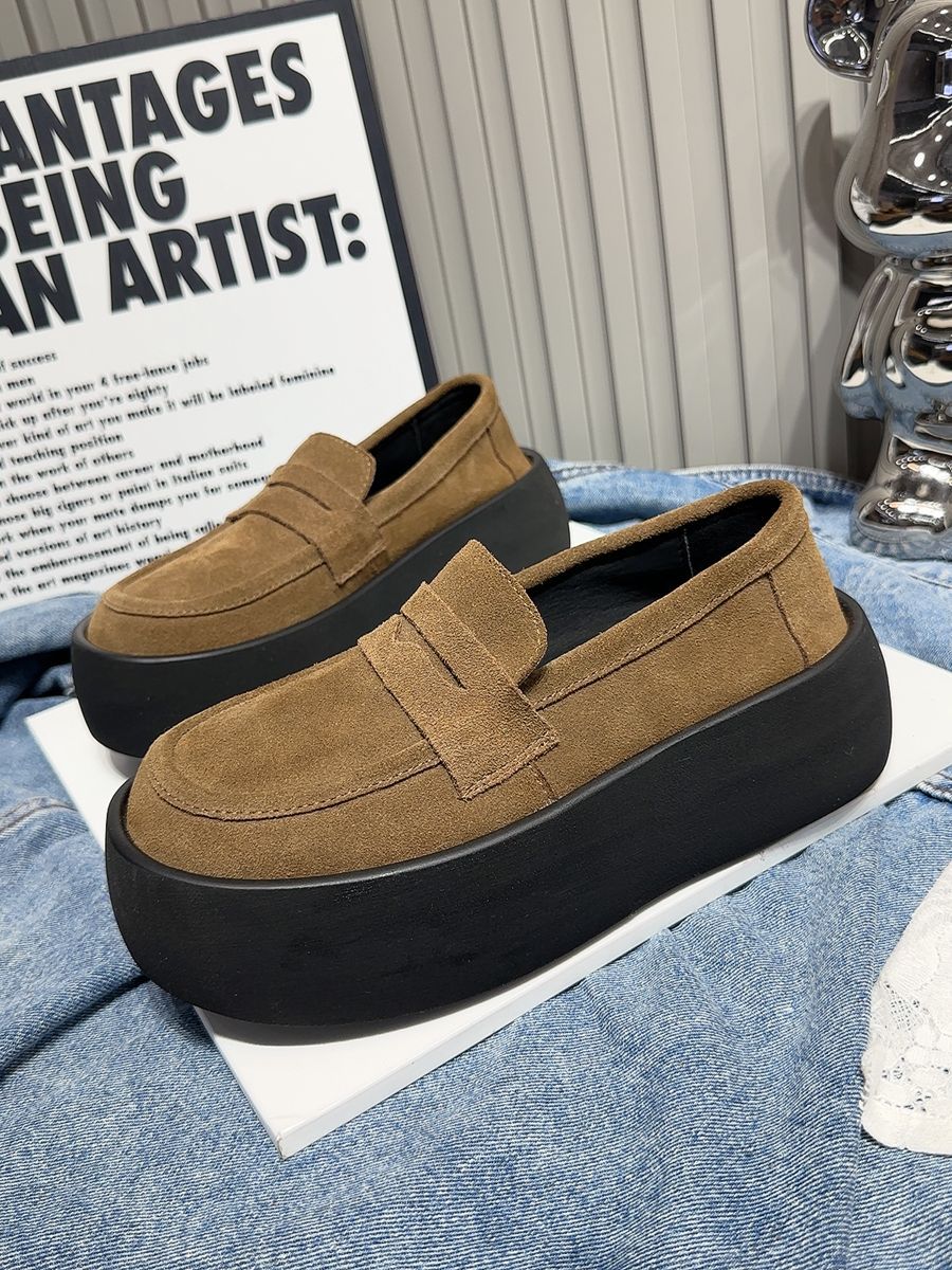 Damen modische Slipper mit extravaganter Plateau-Sohle Heidi Mode - Image 8