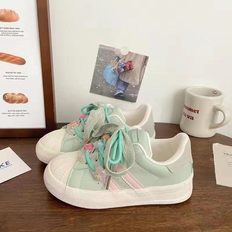 Damen modische Sneaker mit floralem Dekor und dämpfendem Sohlenprofil Heidi Mode - Image 6