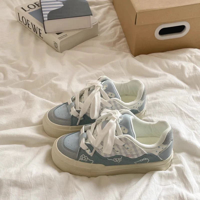 Damen Modische Sneaker mit floralem Design und atmungsaktiver Oberflächenstruktur Heidi Mode