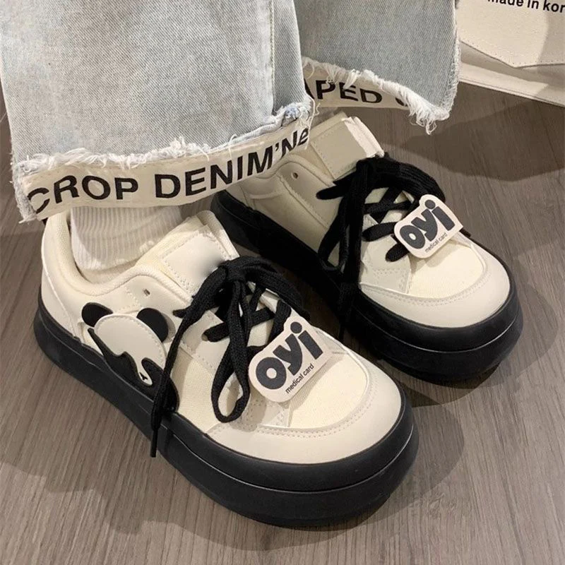 Damen Modische Sneaker mit gepolsterter Sohle und urbanem Design Heidi Mode - Image 2