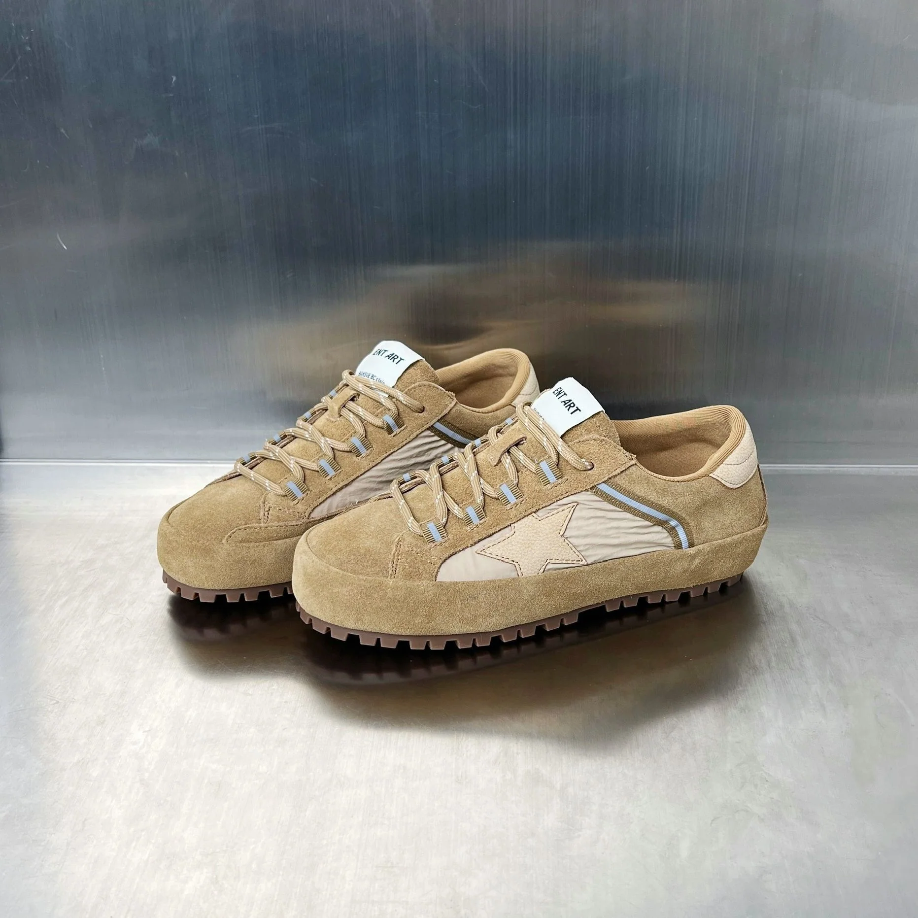 Damen Modische Sneaker mit hochgezogener Sohle und atmungsaktivem Obermaterial Heidi Mode - Image 7