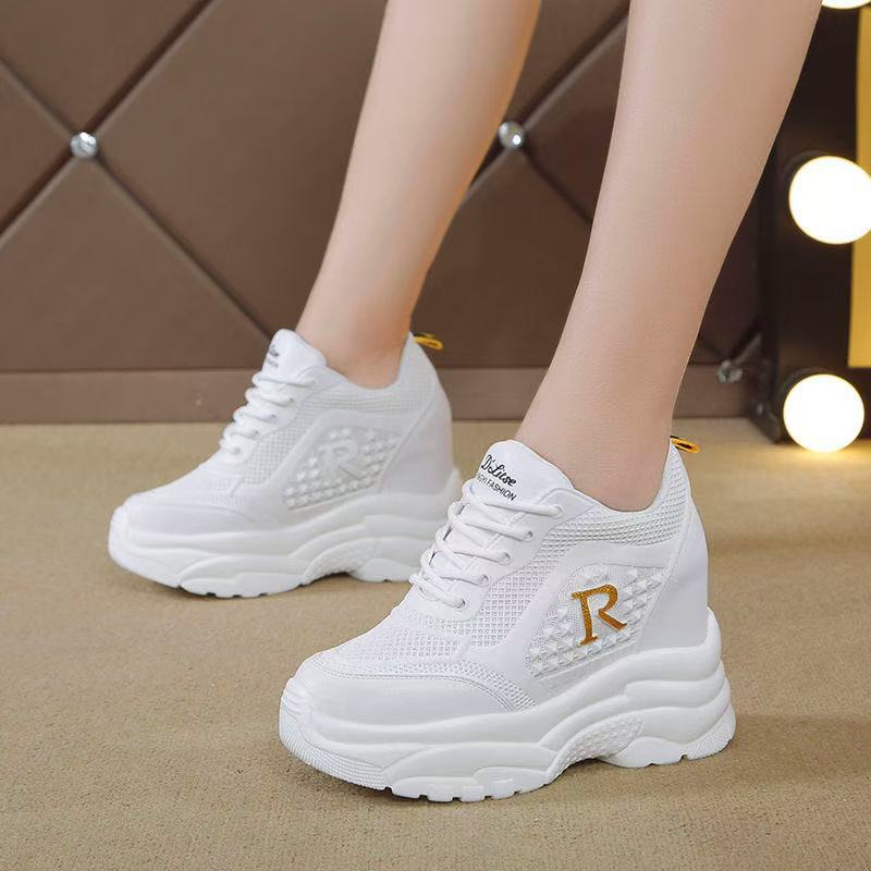 Damen modische Sneaker mit luftigen Netzdetails und rutschfester Sohle Heidi Mode