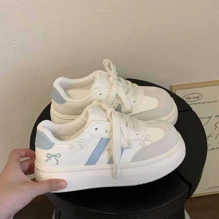 Damen Modische Sneaker mit trendigen Applikationen und bequemer Sohle Heidi Mode - Image 5