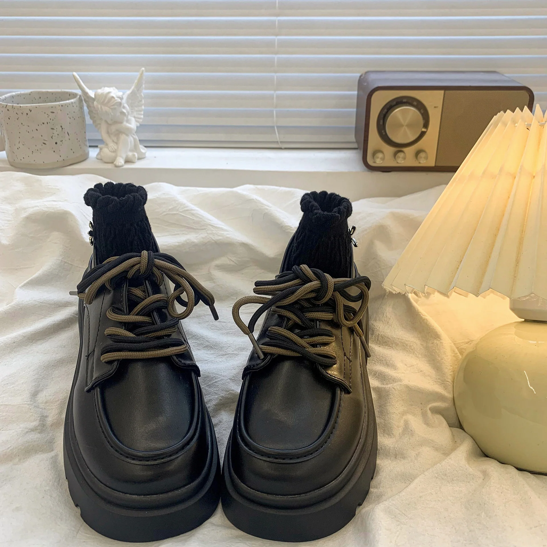 Damen Modische Sneakerboots mit hohem Kragen und robustem Sohlenprofil Heidi Mode - Image 7