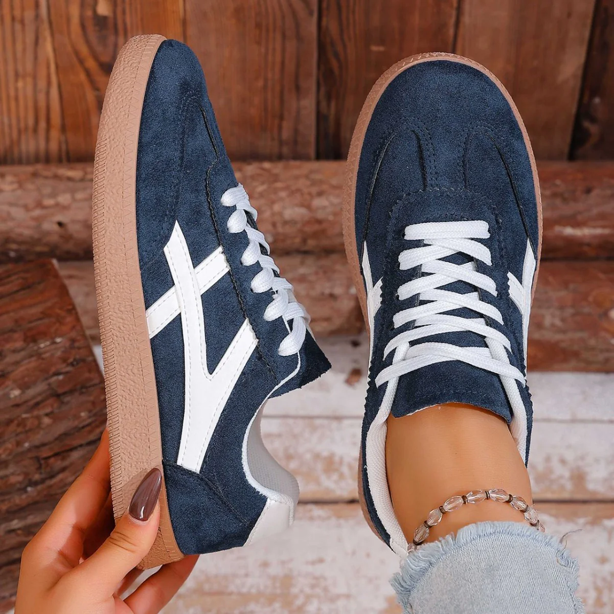 Damen modische Sneakers aus hochwertigem Wildleder mit rutschfester Sohle Heidi Mode - Image 4