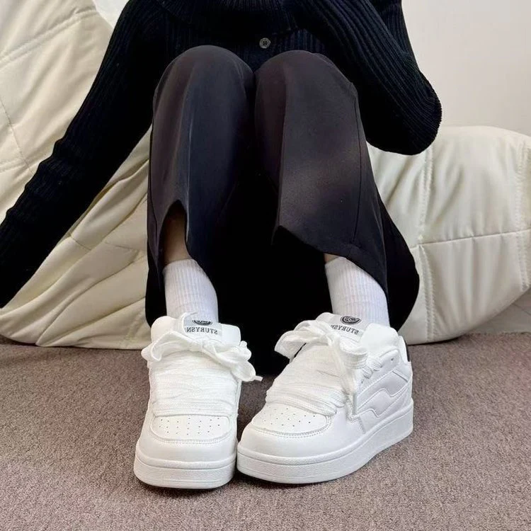 Damen Modische Sneakers mit atmungsaktivem Obermaterial und rutschfester Sohle Heidi Mode - Image 5