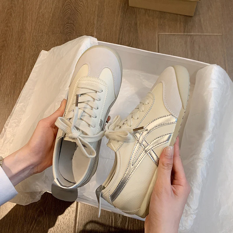Damen modische Sneakers mit atmungsaktivem Obermaterial und sportlichem Design Heidi Mode - Image 4