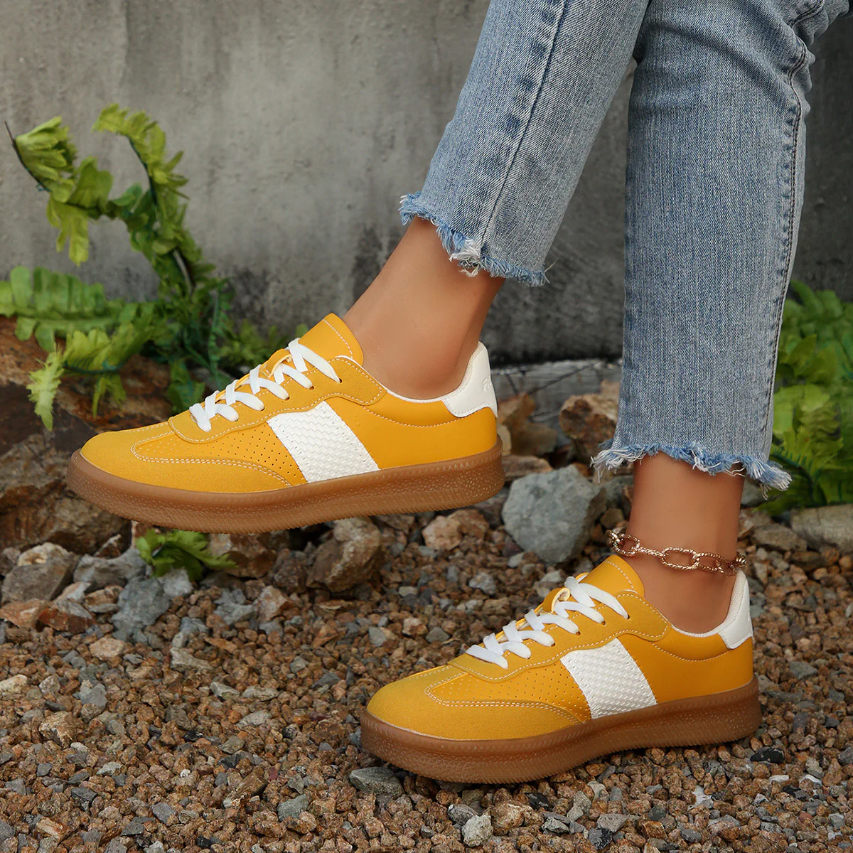 Damen modische Sneakers mit atmungsaktiver Oberflächenstruktur und rutschfester Sohle Heidi Mode - Image 4