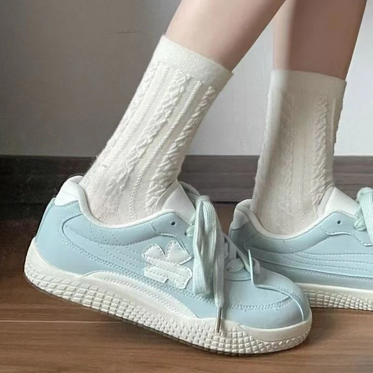 Damen modische Sneakers mit atmungsaktiver Oberflächenstruktur und rutschfester Sohle Heidi Mode - Image 3