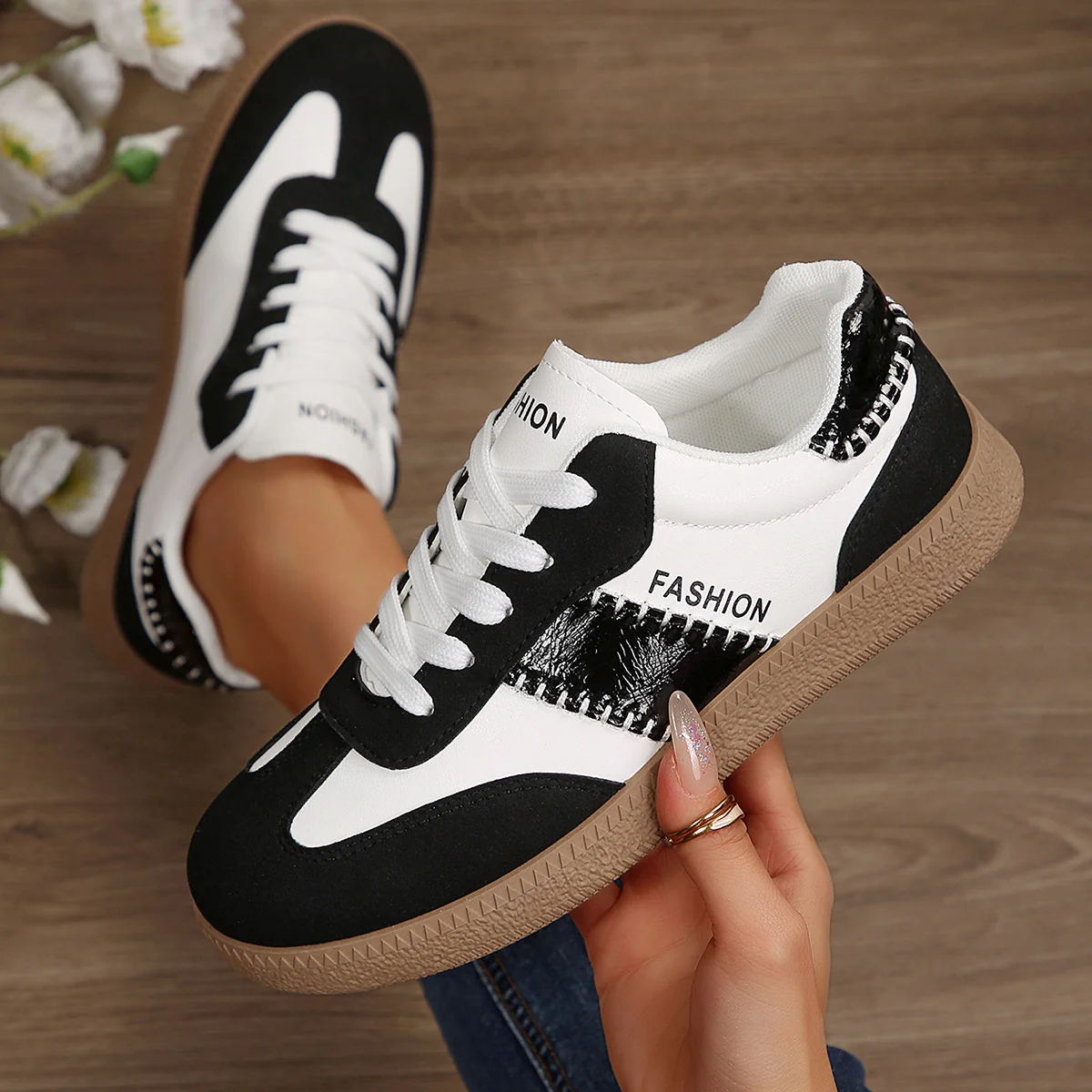 Damen modische Sneakers mit atmungsaktiver Struktur und rutschfester Sohle Heidi Mode - Image 3