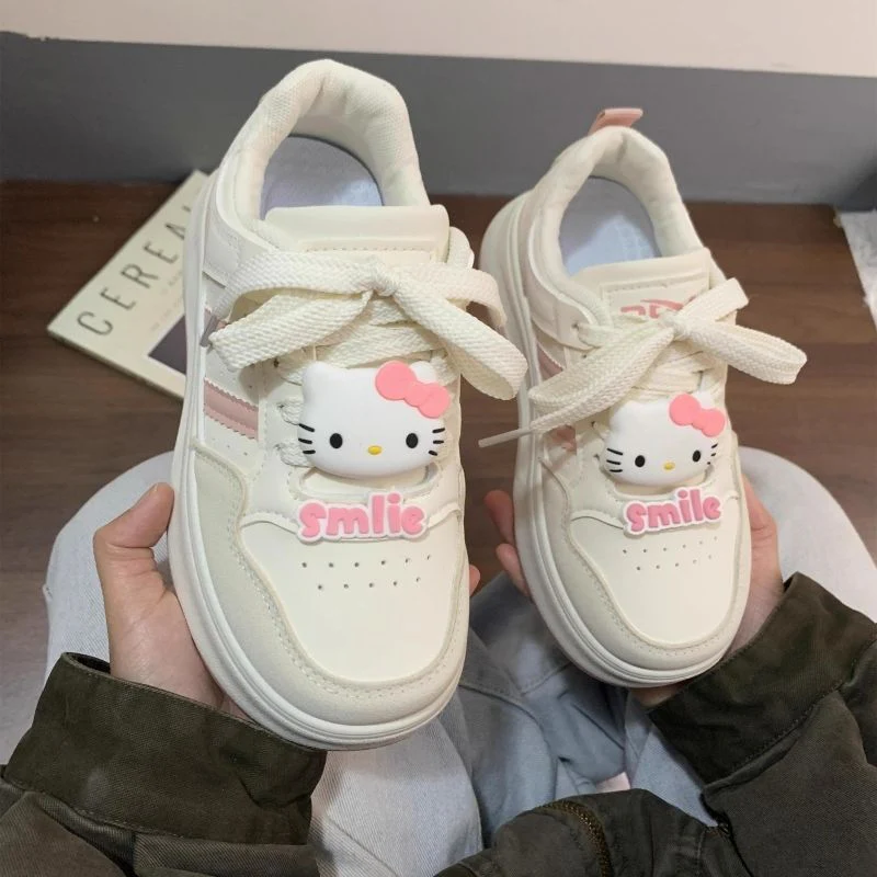 Damen Modische Sneakers mit charakteristischem Hello Kitty Design Heidi Mode - Image 6