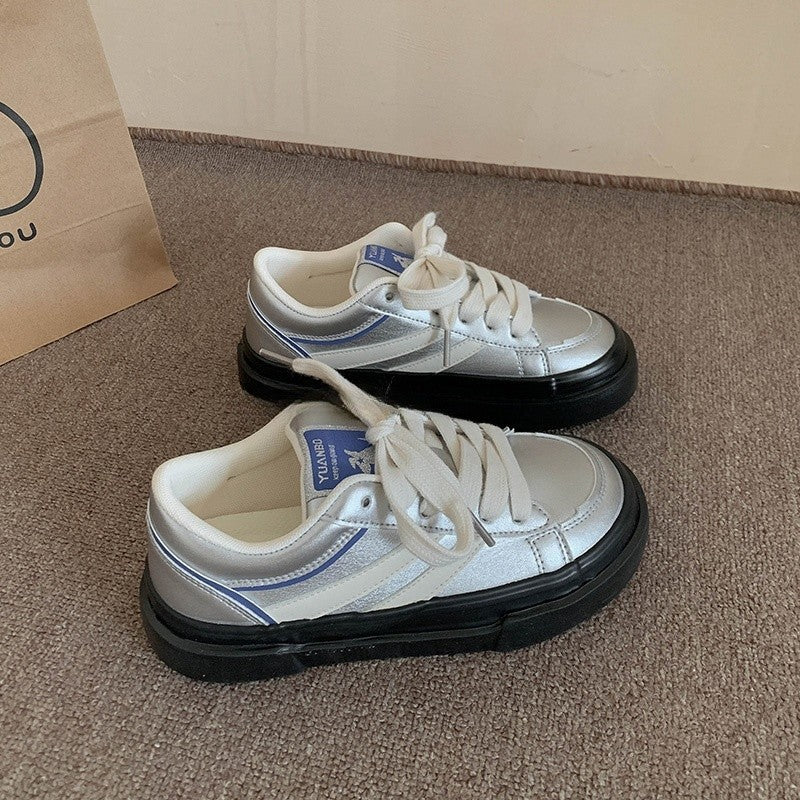 Damen Modische Sneakers mit glänzendem Obermaterial und dämpfender Sohle Heidi Mode - Image 3
