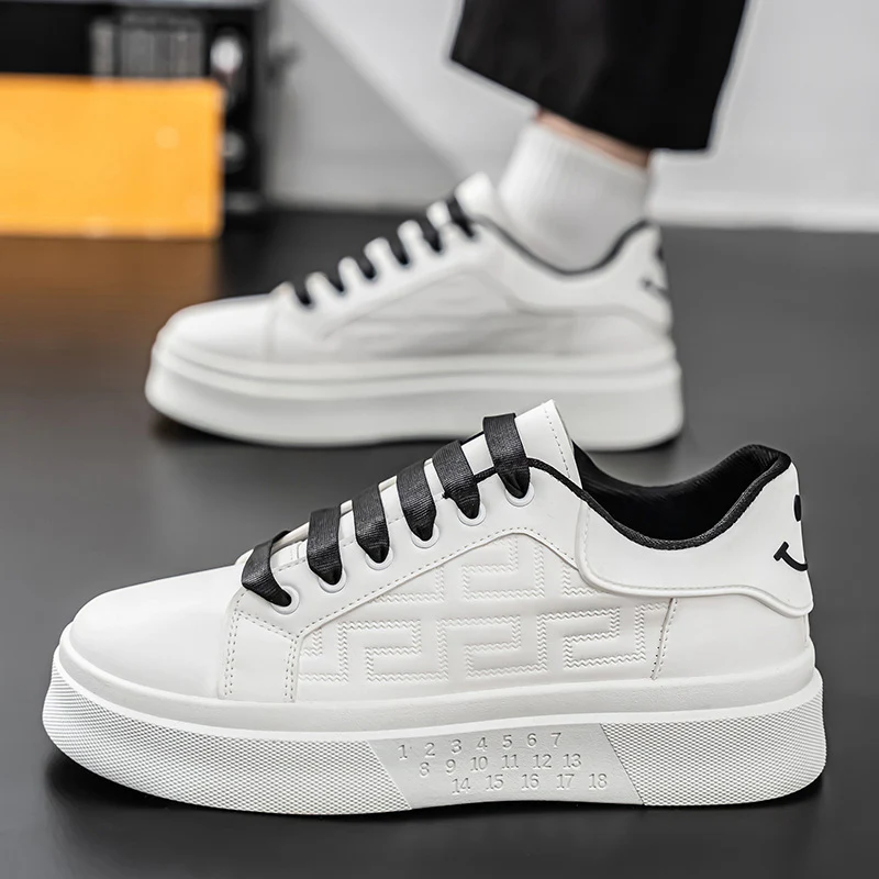 Damen Modische Sneakers mit lässigem Smiley-Design und hochkomfortabler Sohle Heidi Mode - Image 4