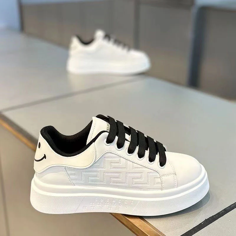 Damen Modische Sneakers mit lässigem Smiley-Design und hochkomfortabler Sohle Heidi Mode - Image 7