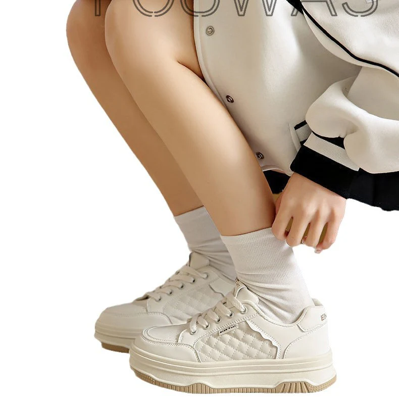 Damen modische sneakers mit rutschfester Sohle und einzigartiger Oberflächenstruktur Heidi Mode - Image 5