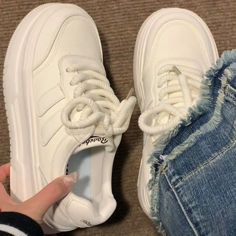 Damen Modische Sneakers mit sportlicher Plattform und atmungsaktivem Obermaterial Heidi Mode - Image 3