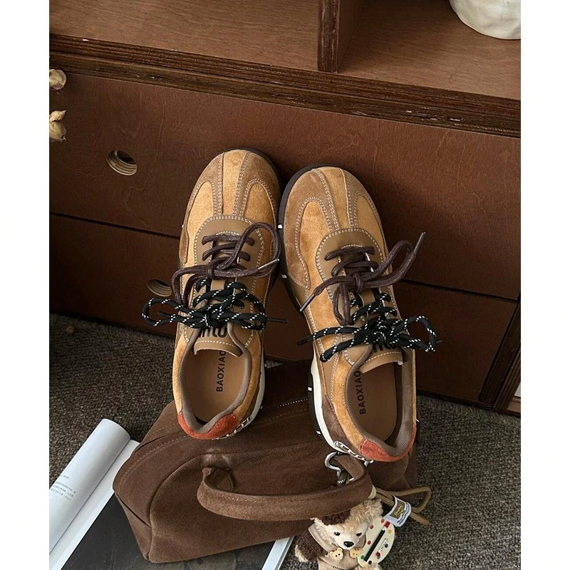 Damen modische Sneakers mit strapazierfähigem Wildleder und atmungsaktiver Sohle Heidi Mode