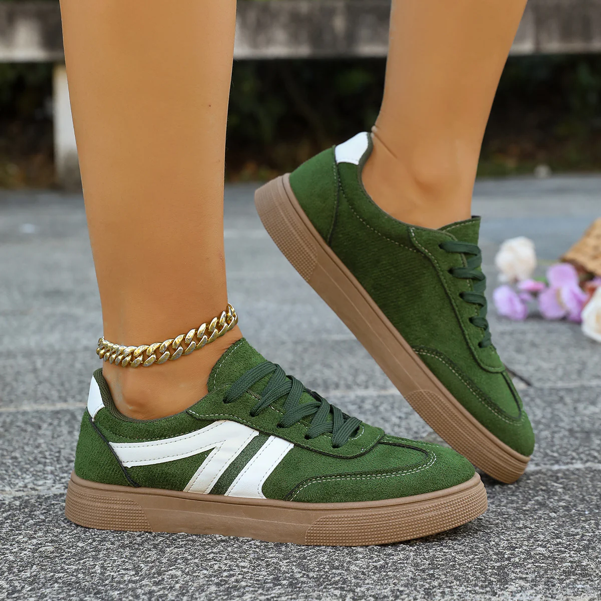 Damen modische Sneakers mit weichem Wildleder und urbanem Design Heidi Mode - Image 4