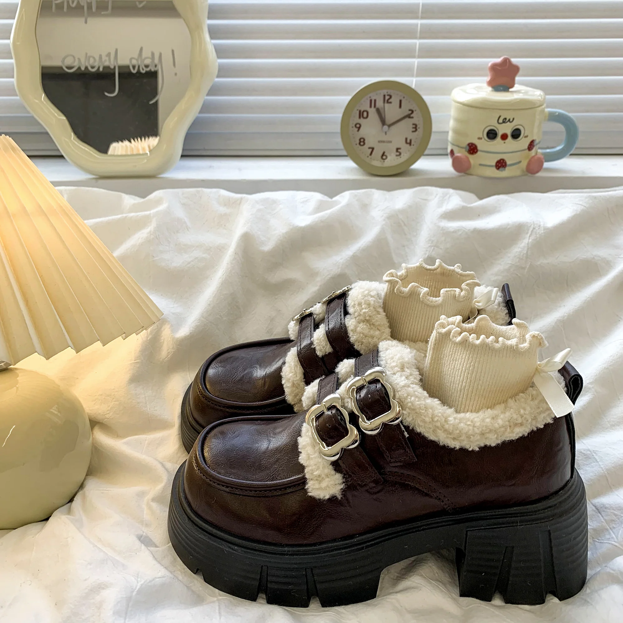 Damen modische Stiefel mit flauschigem Innenfutter und robustem Blockabsatz Heidi Mode - Image 2
