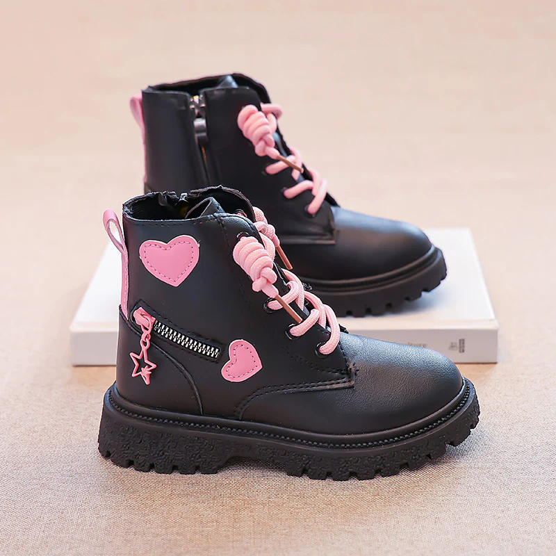 Damen modische Stiefeletten mit herzförmigen Applikationen und robustem Sohlenprofil Heidi Mode - Image 7