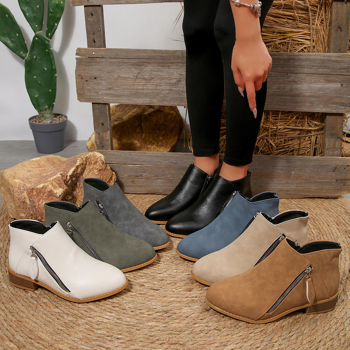 Damen modische Stiefeletten mit seitlichem Reißverschluss und bequemem Blockabsatz Heidi Mode - Image 2