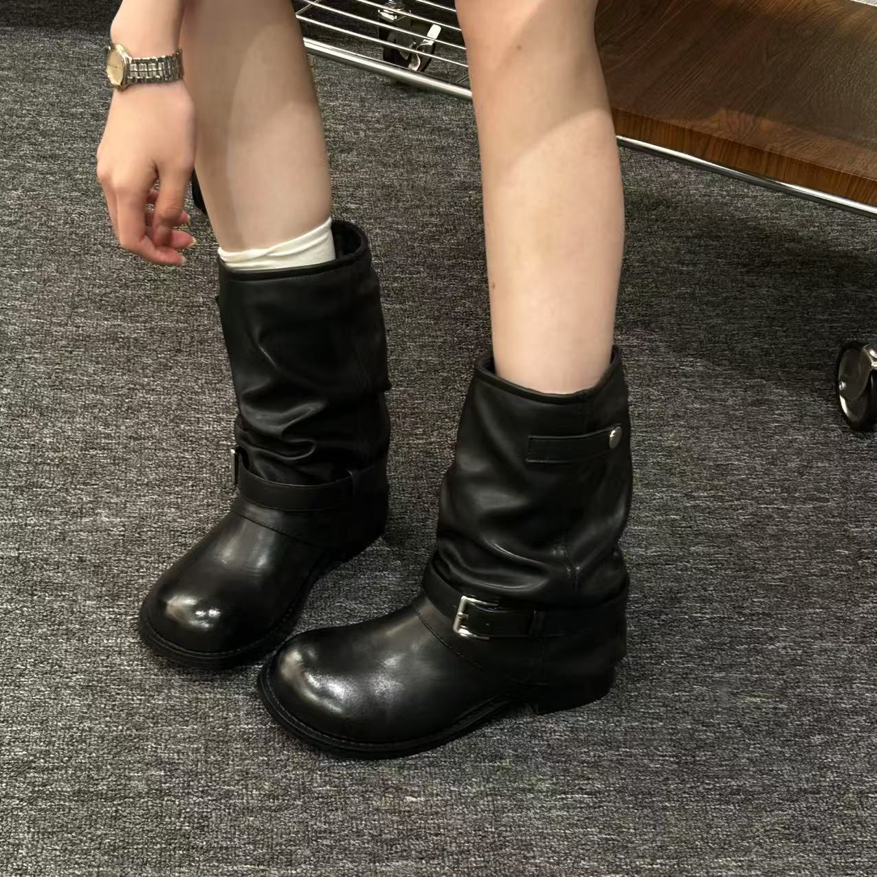 Damen modische Winterstiefel mit gerafftem Schaft und dekorativem Schnallenakzent Heidi Mode - Image 6