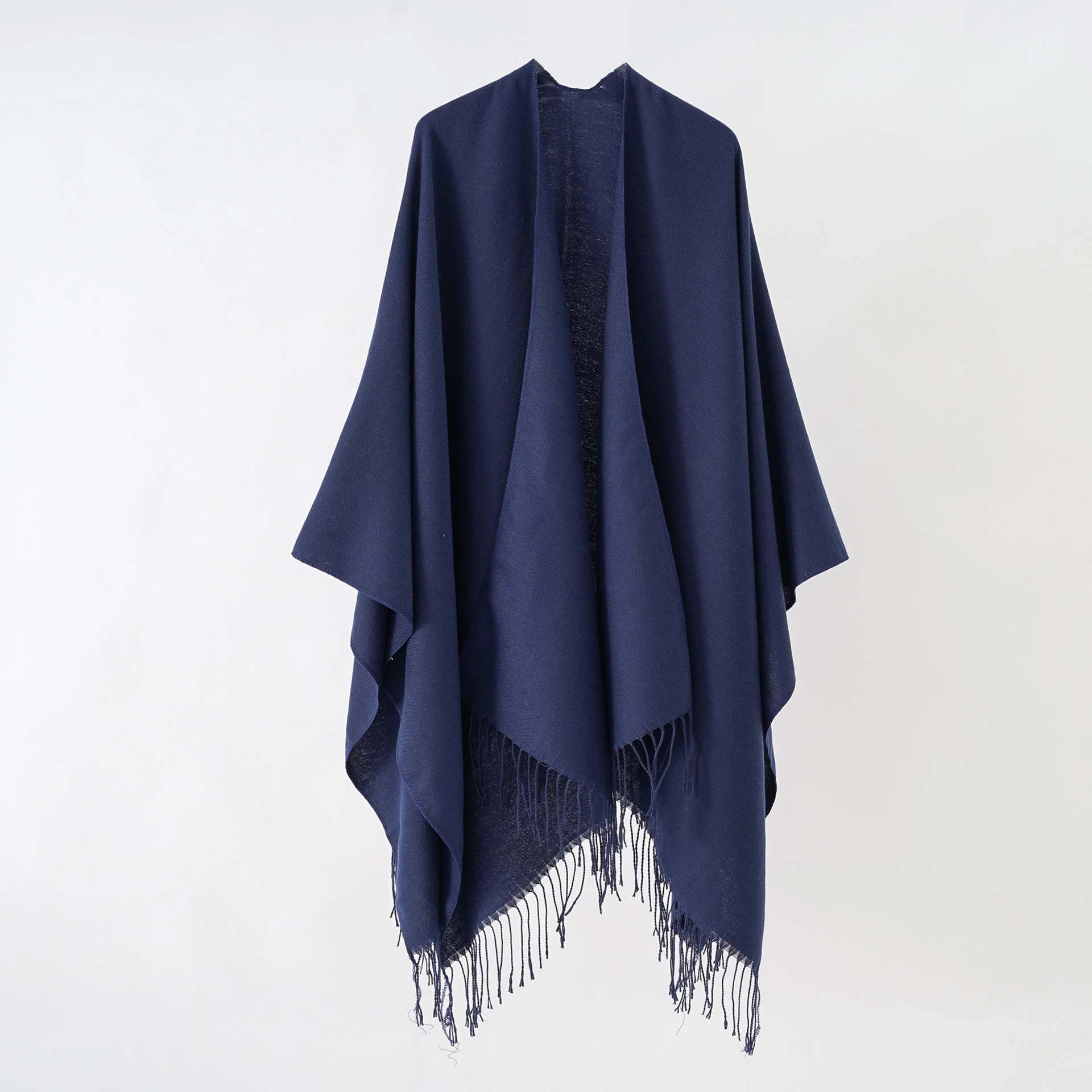 Damen Modischer Fransen-Poncho Aus Weichem Material mit Luxuriösem Fall Heidi-Mode - Image 3